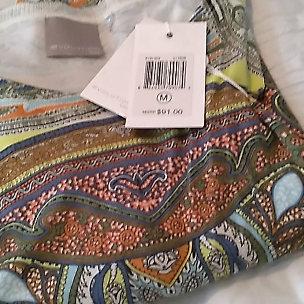 Evolution women's top